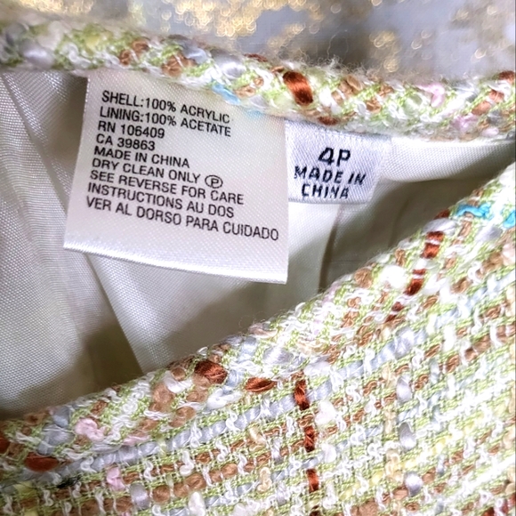 Tahari Tweed Balzer & Skirt set size 4P - Picture 6 of 9